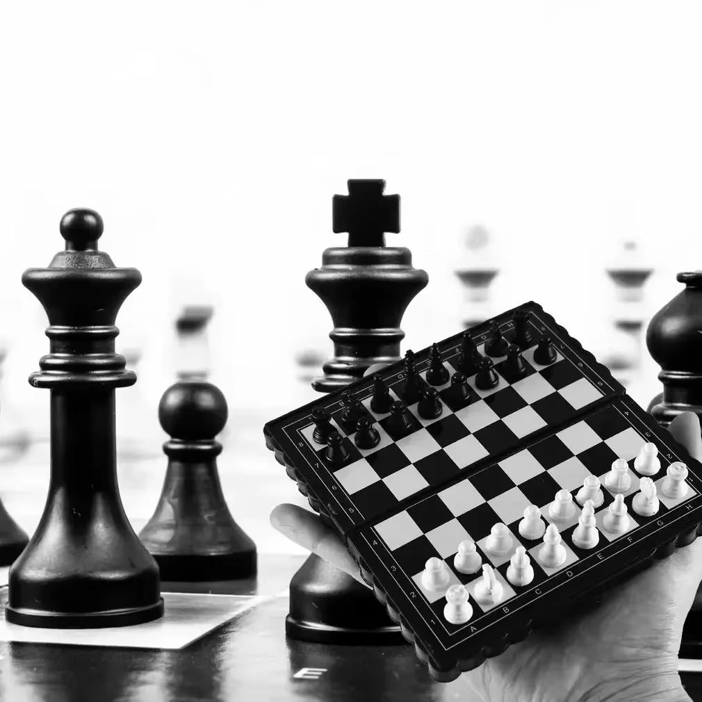 1Pc Mini Magnetic  Chess Set   - đánh giá và giá Kids Outdoor Games